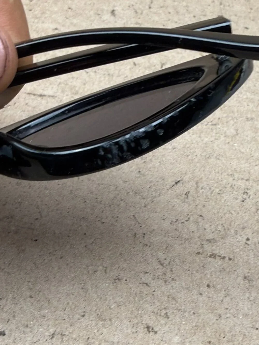 Adam Selman x Le Specs Black Cat Eye Sunglasses Scratched damage on lens & frame